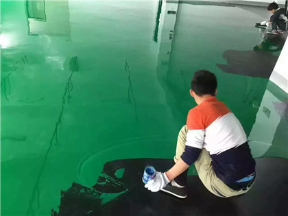 策勒下面给你一份环氧地坪漆施工的完整流程